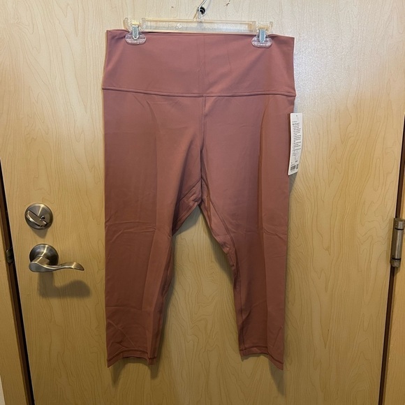 NWT lululemon align crop 21" - Picture 1 of 4